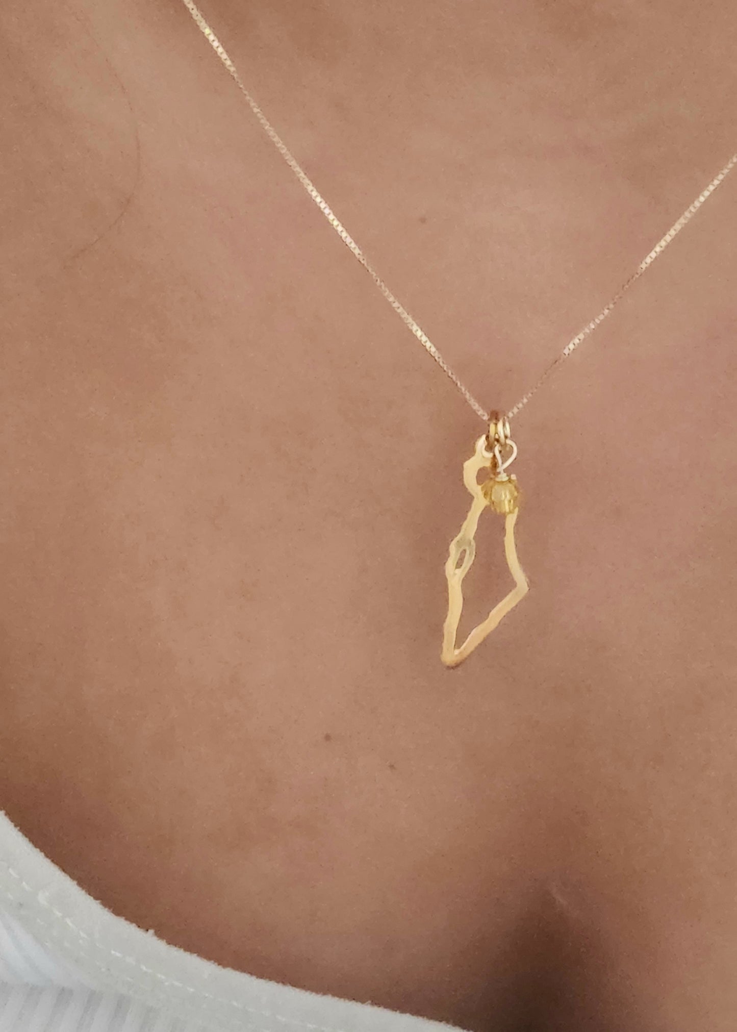 Israel Map Pendant Neckalce & Yellow Bead