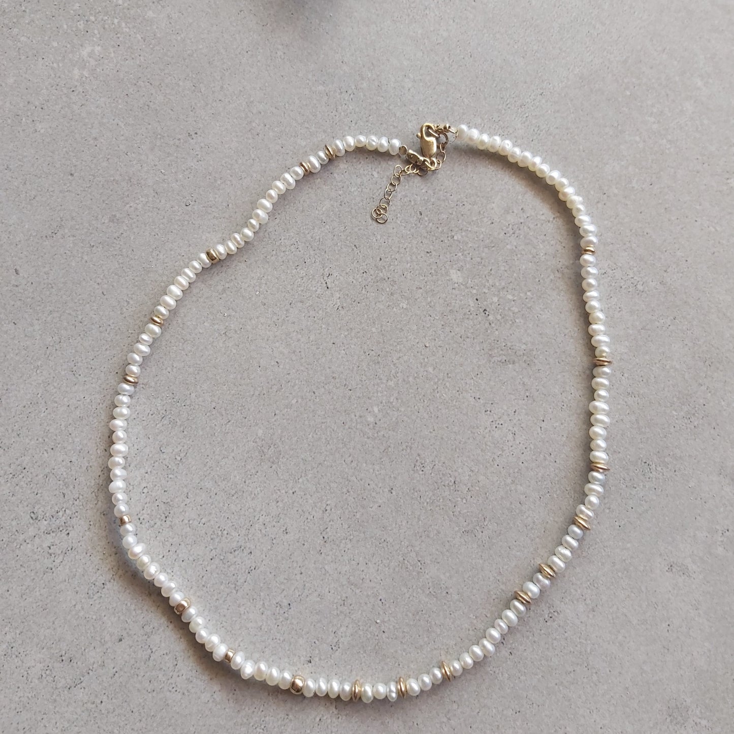 Dainty Beaded Pearl Necklace