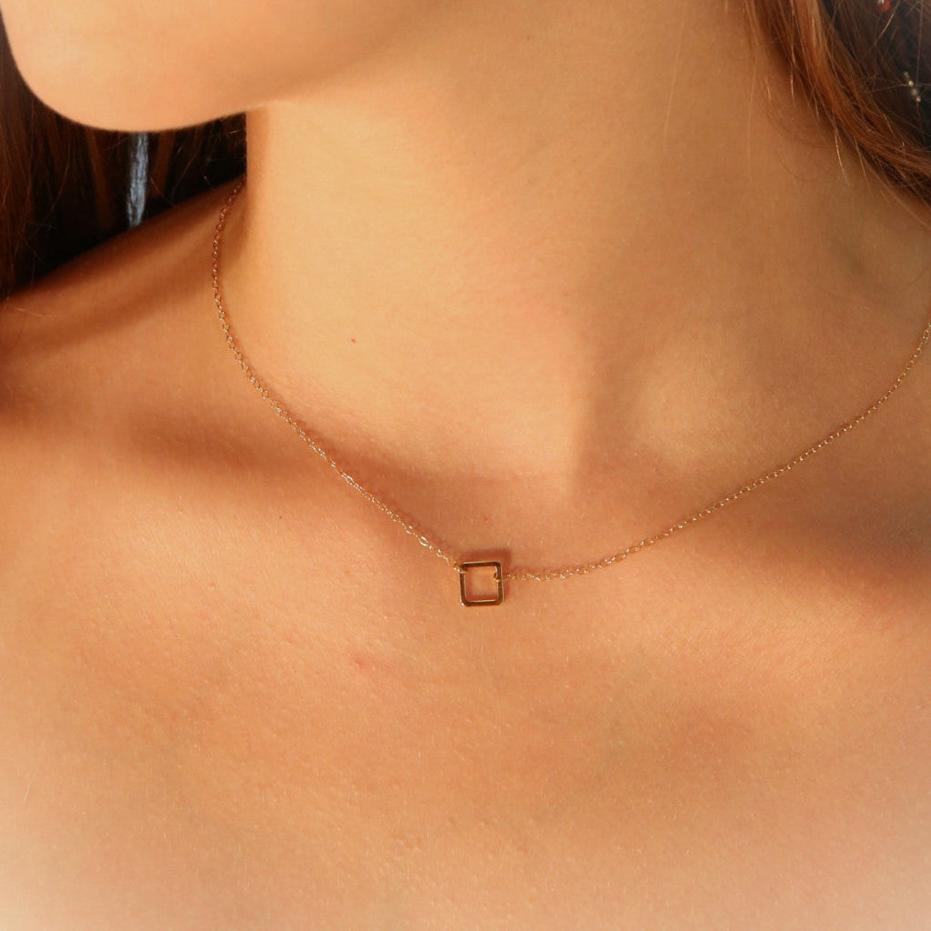 simple necklace