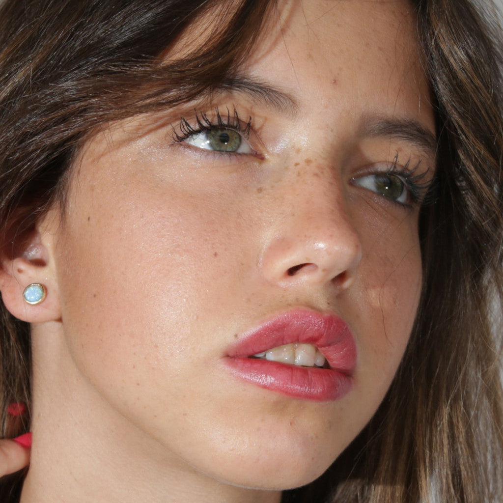 stud earrings