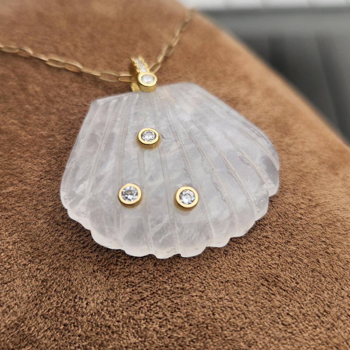 Crystal Quartz Shell Pendant Necklace