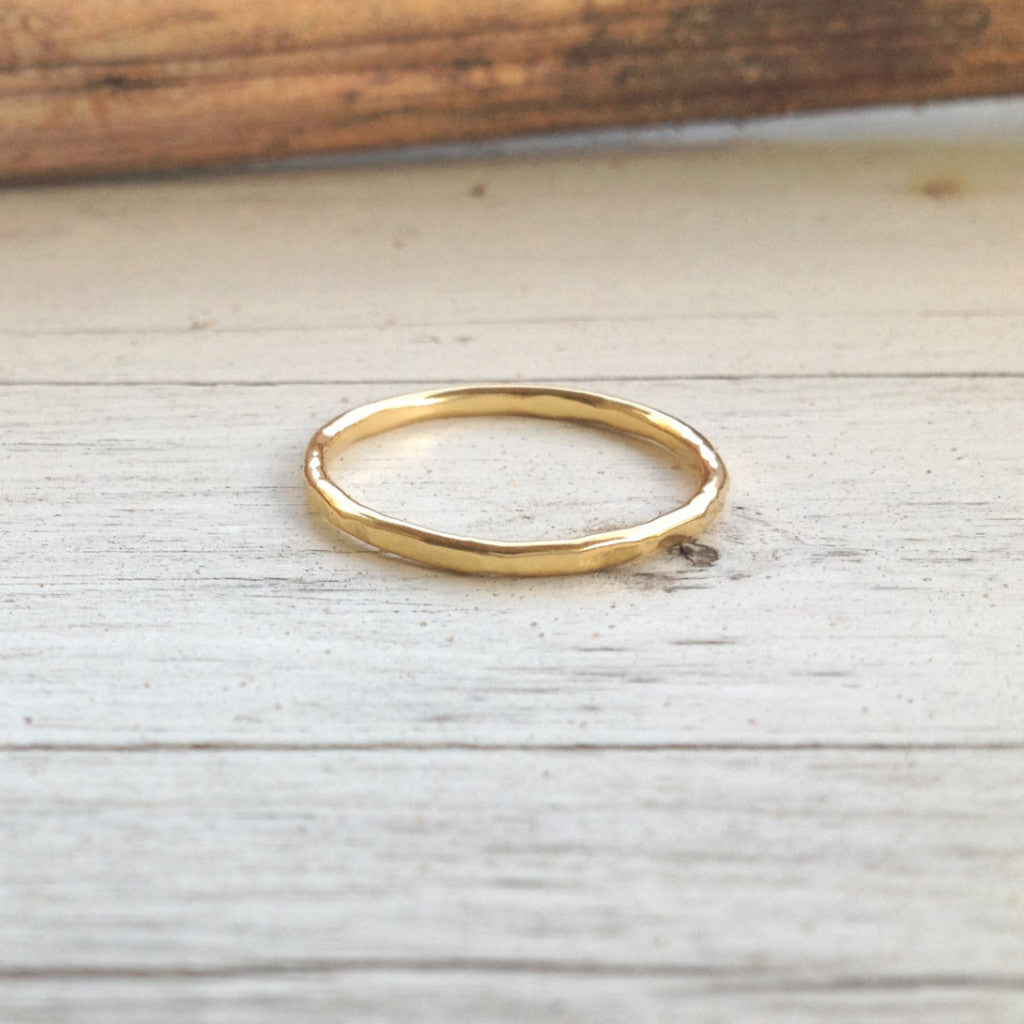 thin gold ring