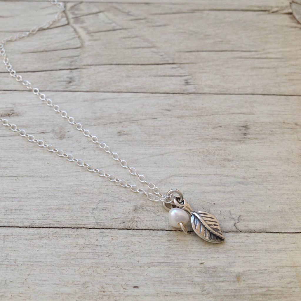 Dainty necklace