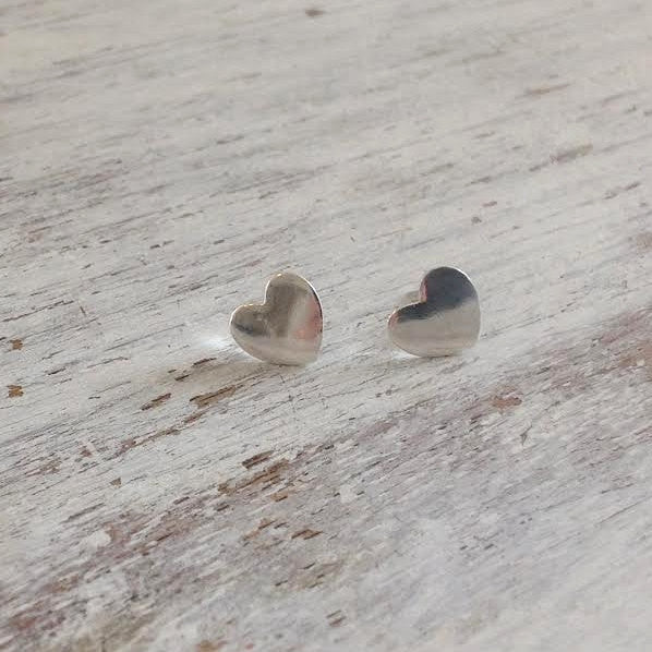 stud earrings