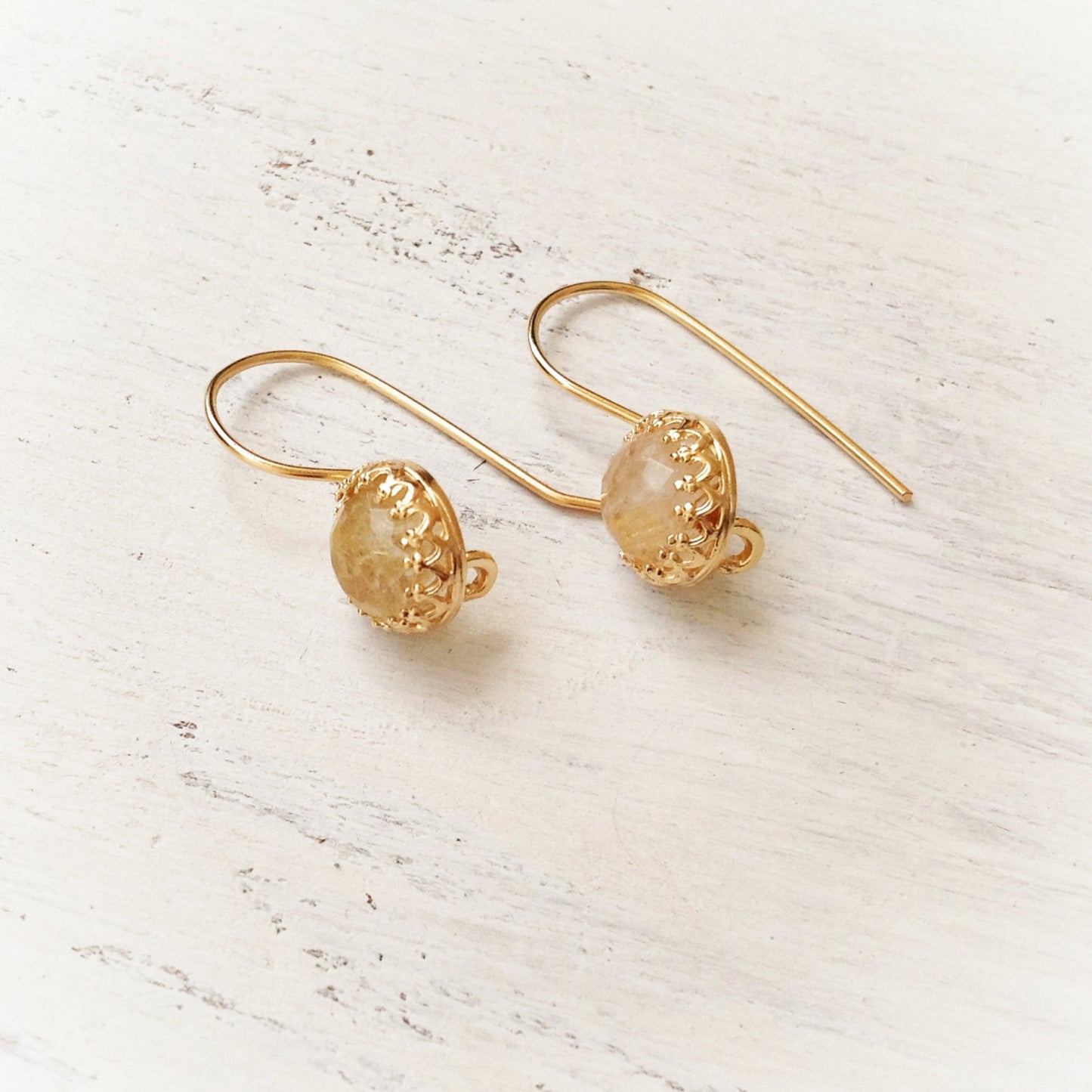 Yellow Quarts DangleGold Earrings