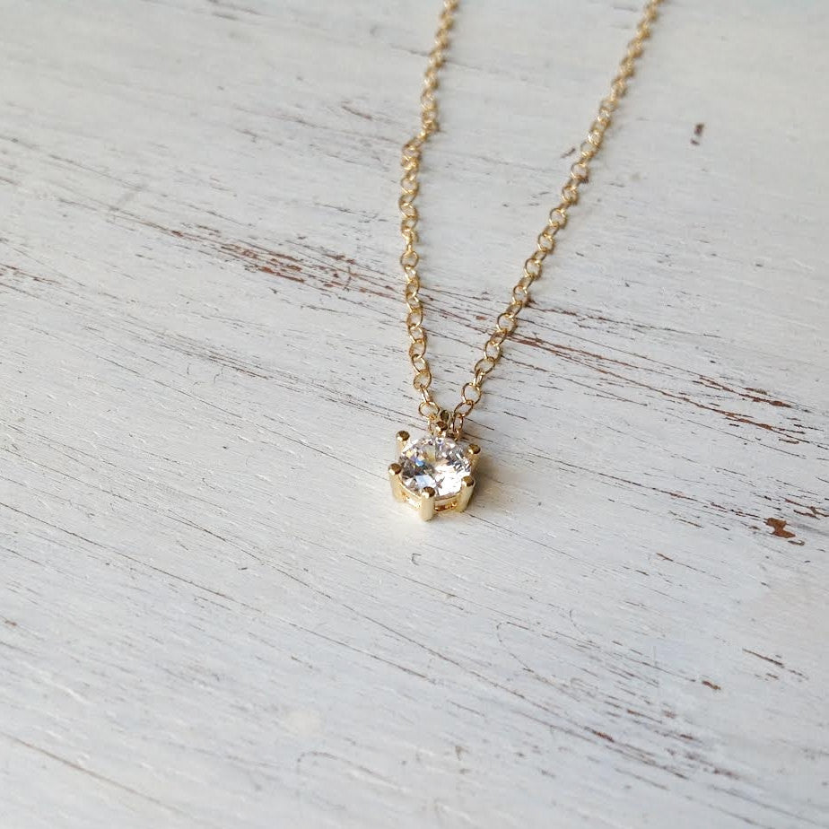 dainty necklace