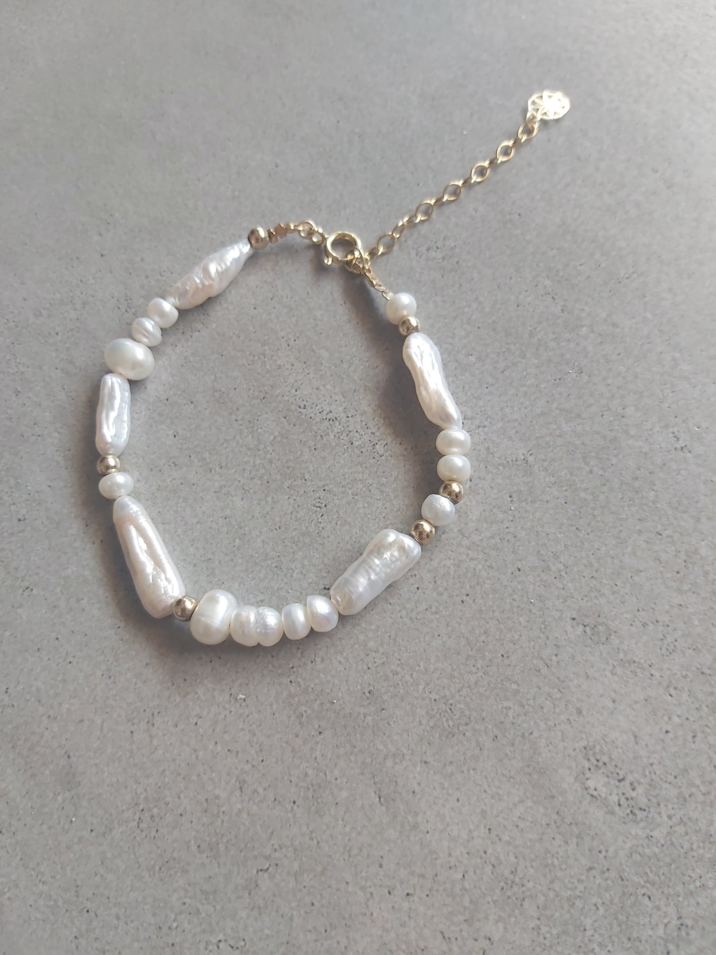 Chunky Pearl Bracelet