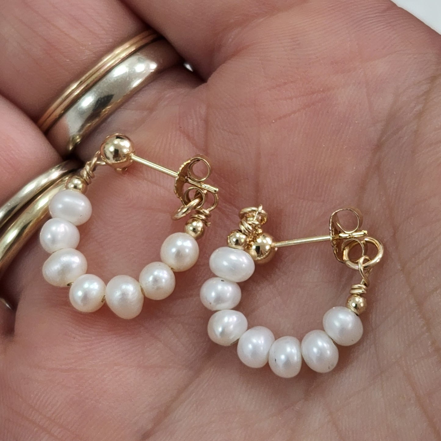 Pearl Stud earrings