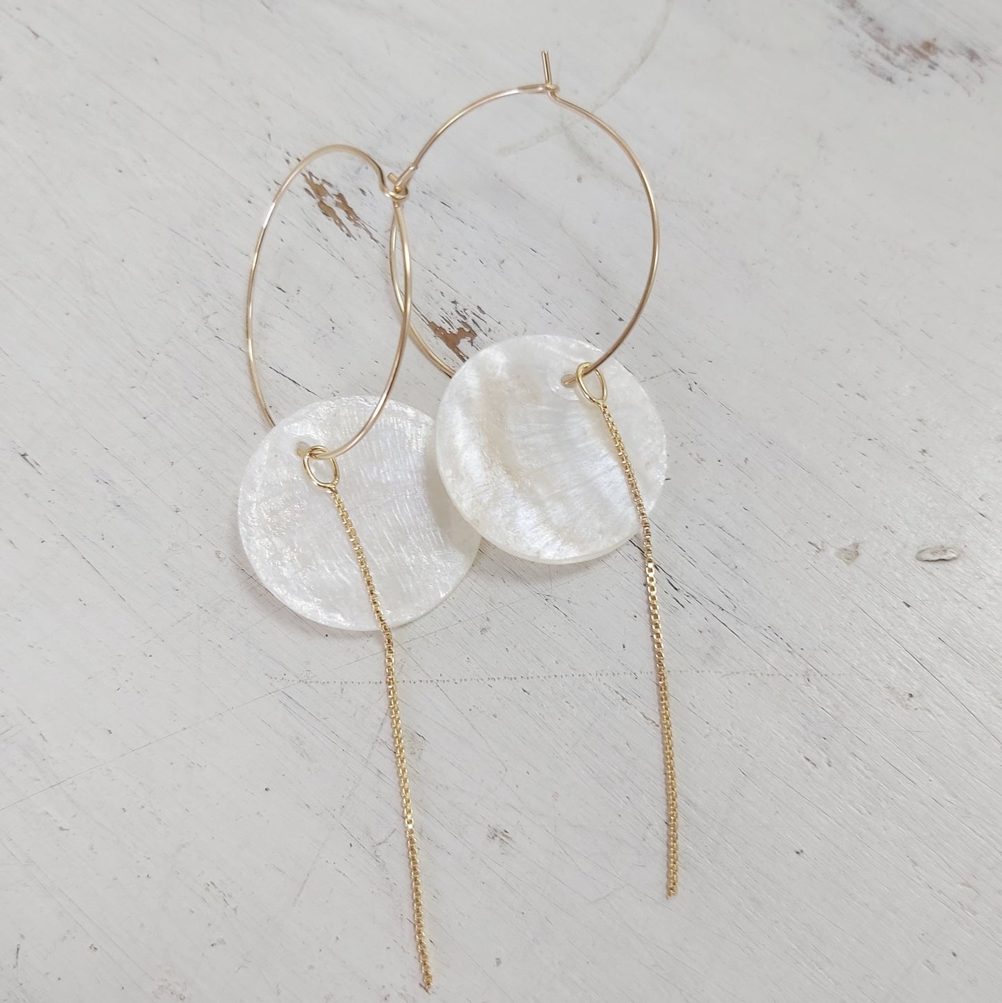 Shell Disc Earrings